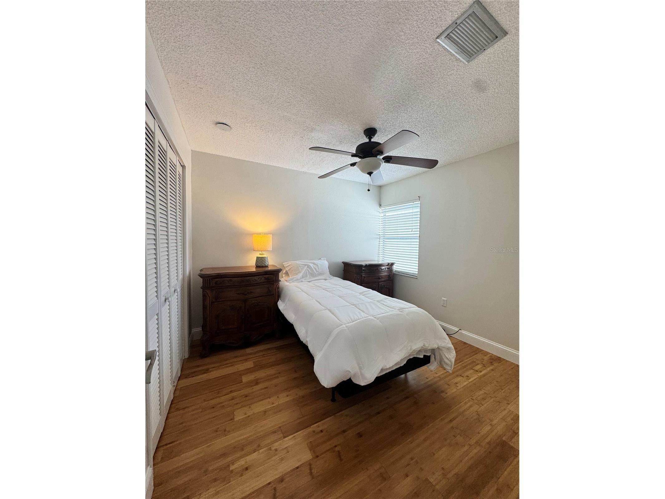 3255 Ramblewood Place Sarasota FL 34237 A4690822 image15