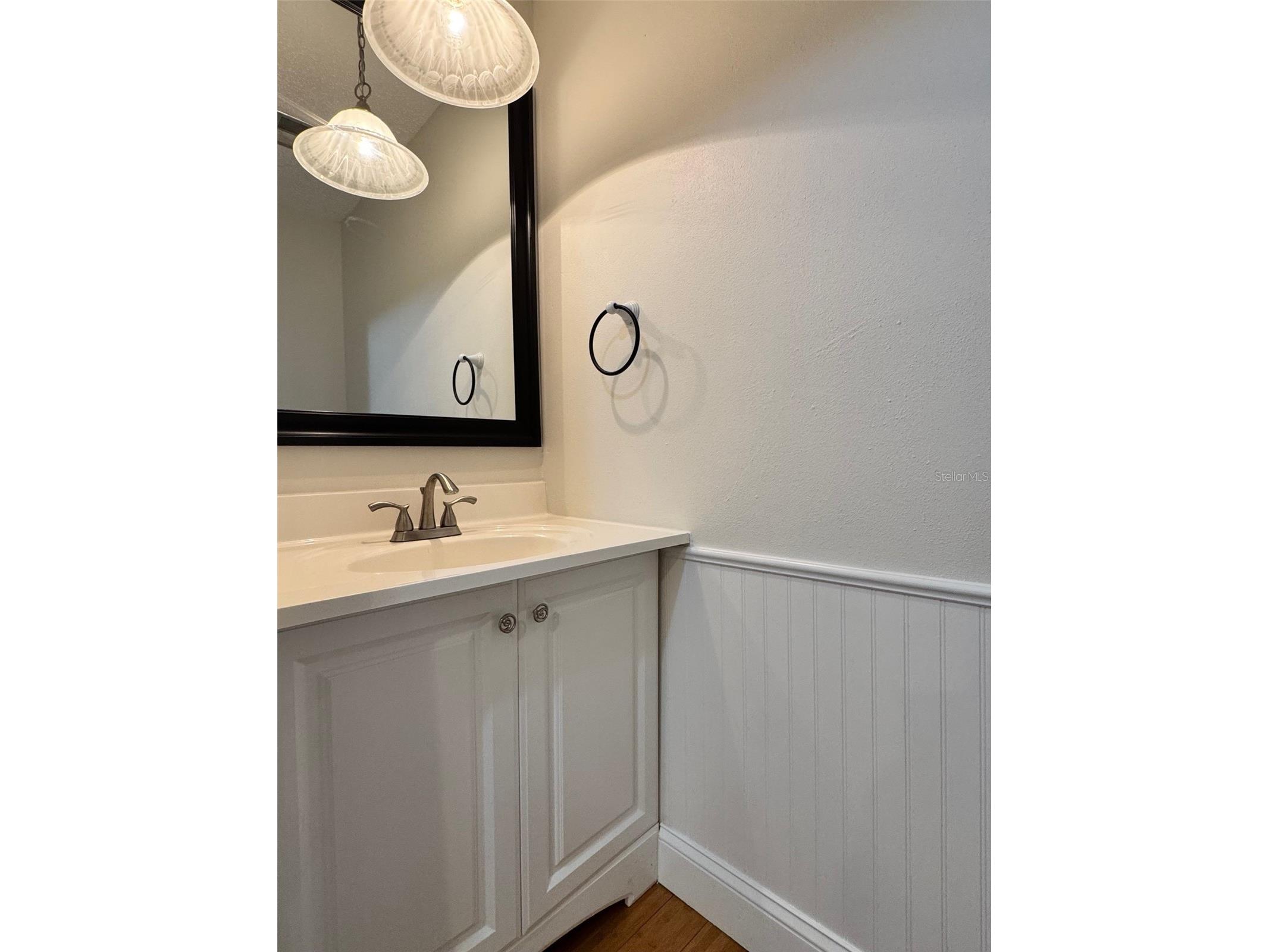 3255 Ramblewood Place Sarasota FL 34237 A4690822 image8