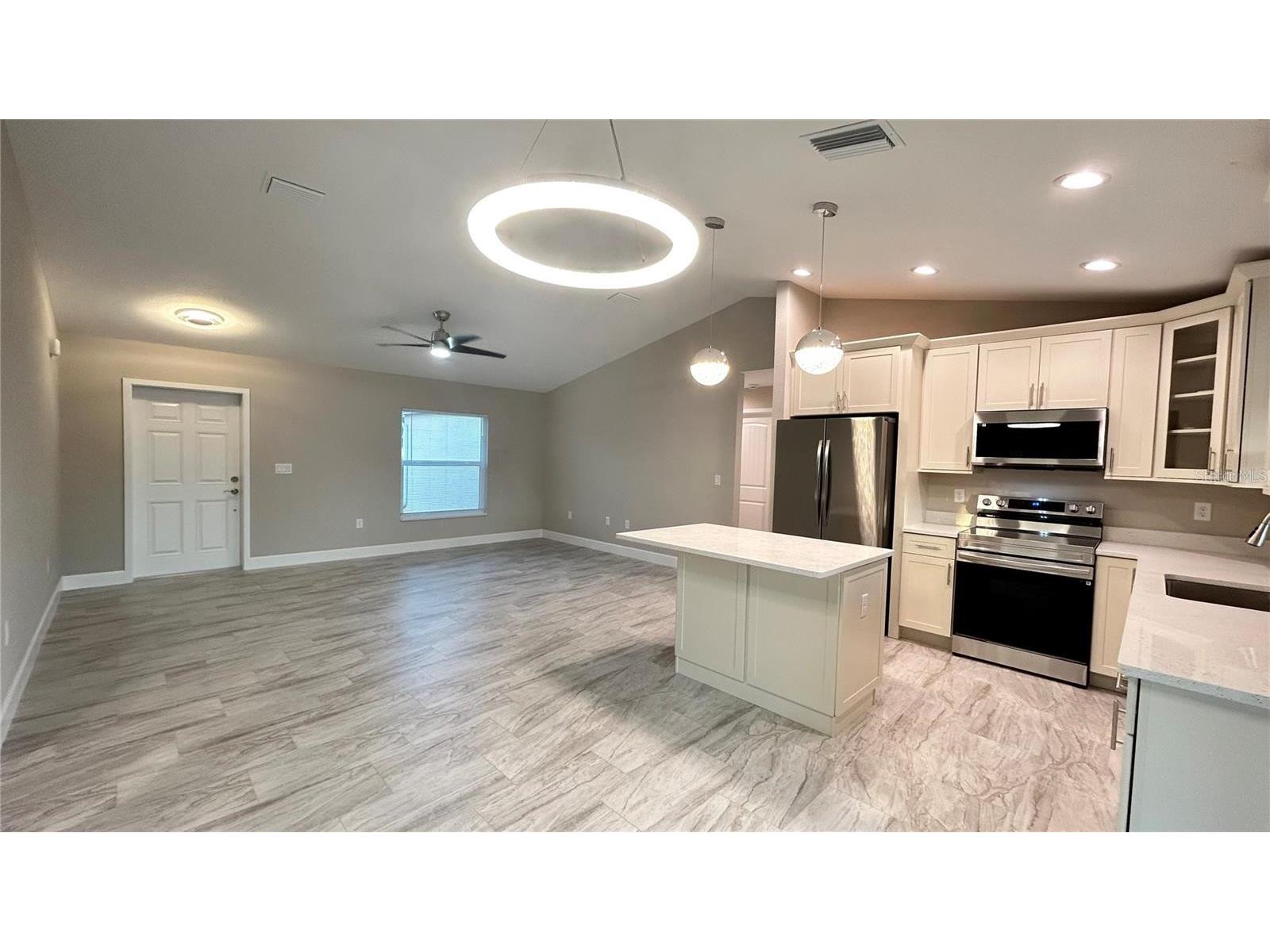 3255 Thurston Avenue North Port FL 34288 C7526782 image14