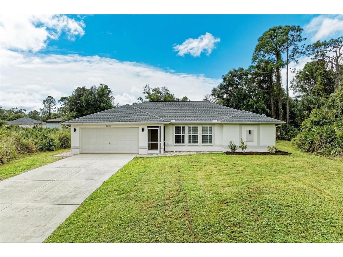 3255 Tupelo Avenue North Port FL 34286 A4668206 image1