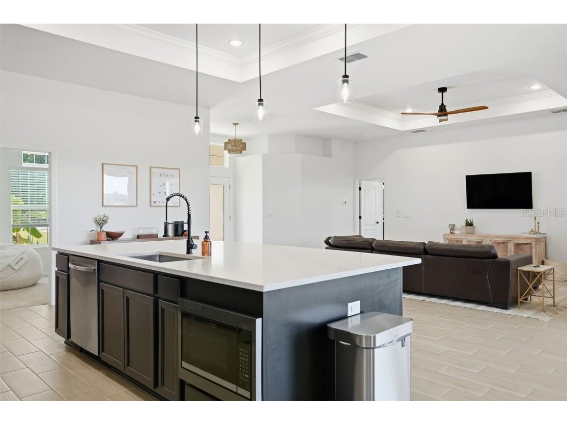 3256 Station Boulevard Brooksville FL 34604 W7879978 image5