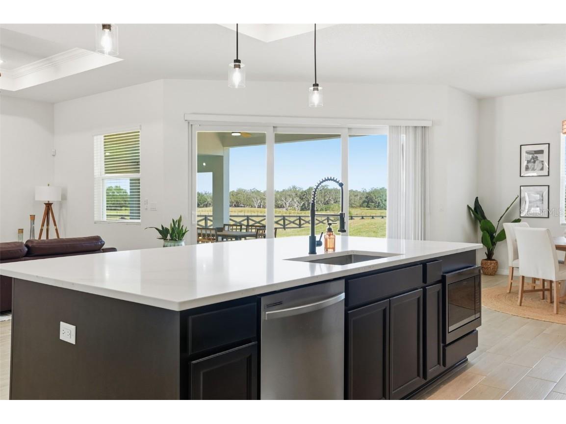 3256 Station Boulevard Brooksville FL 34604 W7879978 image6