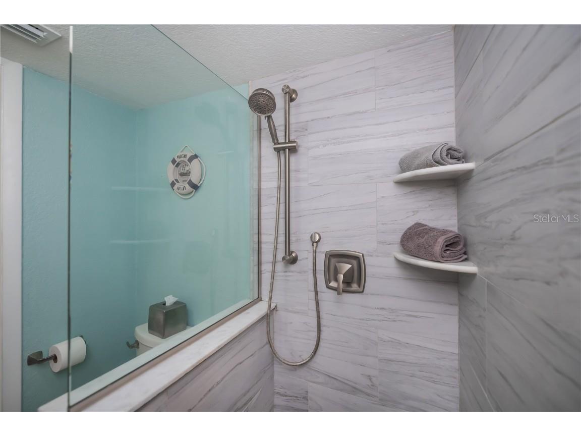 3256 White Ibis Court #13B Punta Gorda FL 33950 C7505954 image37