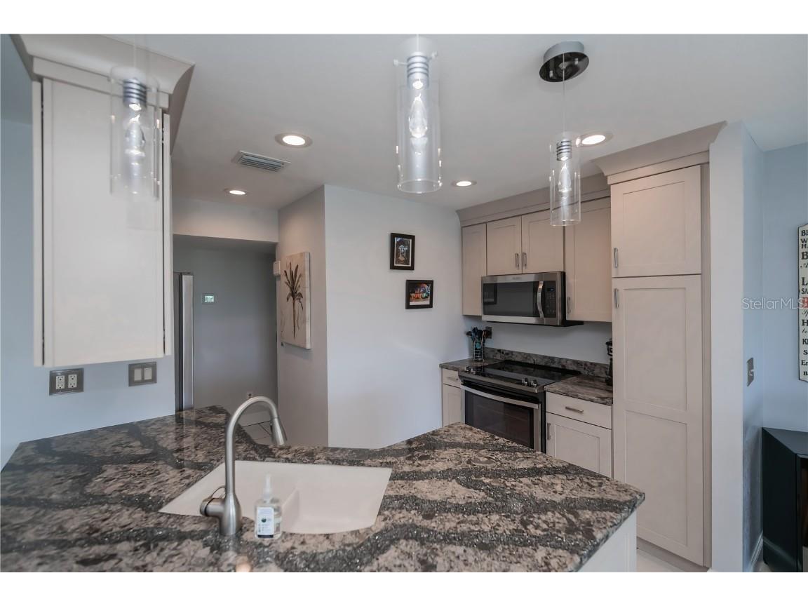 3256 White Ibis Court #13B Punta Gorda FL 33950 C7505954 image7