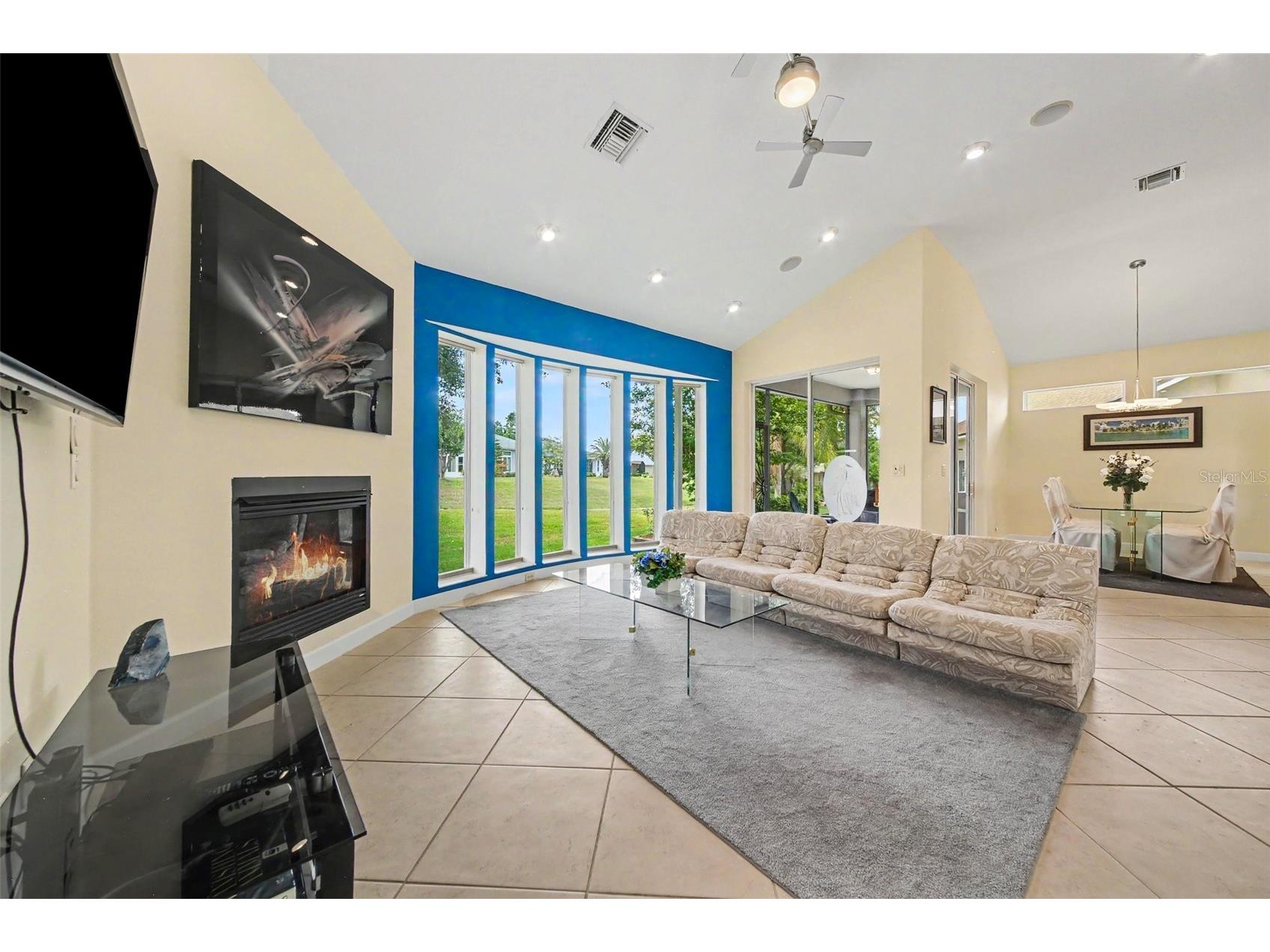 3257 Baltic Sea Boulevard Tavares FL 32778 - LITTLE LAKE HARRIS / CHAIN G5112738 image4