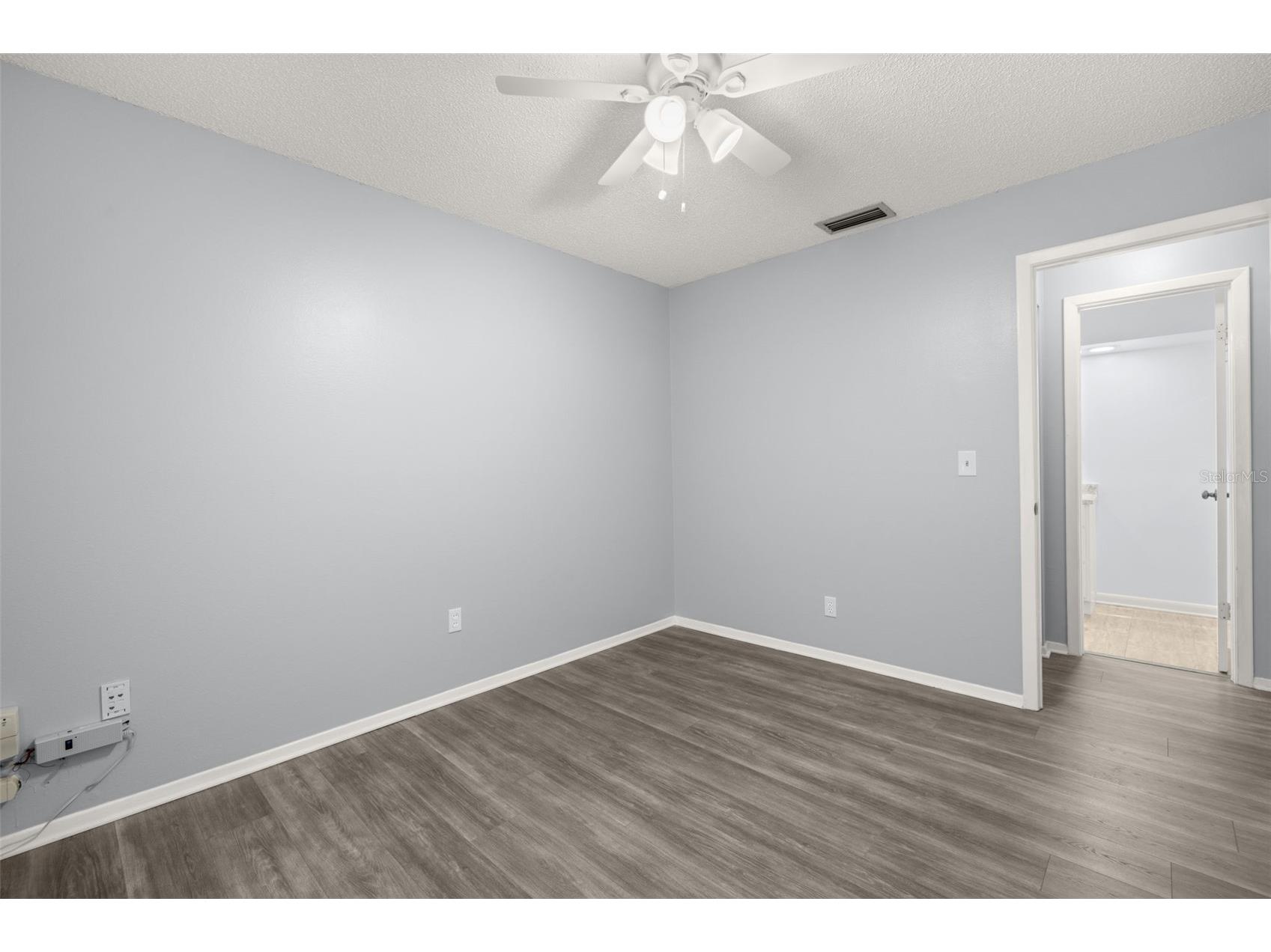 3257 Laurel Dale Drive Tampa FL 33618 TB8519689 image20