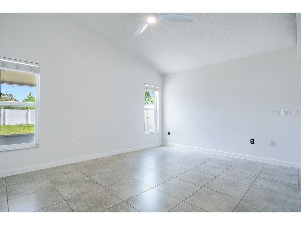 3258 Colorado Avenue Orlando FL 32826 O6413017 image15