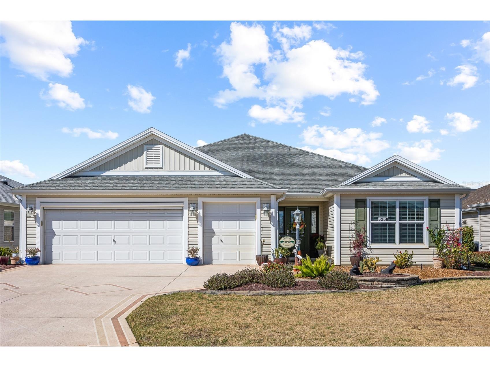 3258 Sylewood Avenue The Villages FL 32163 TB8471834 image1