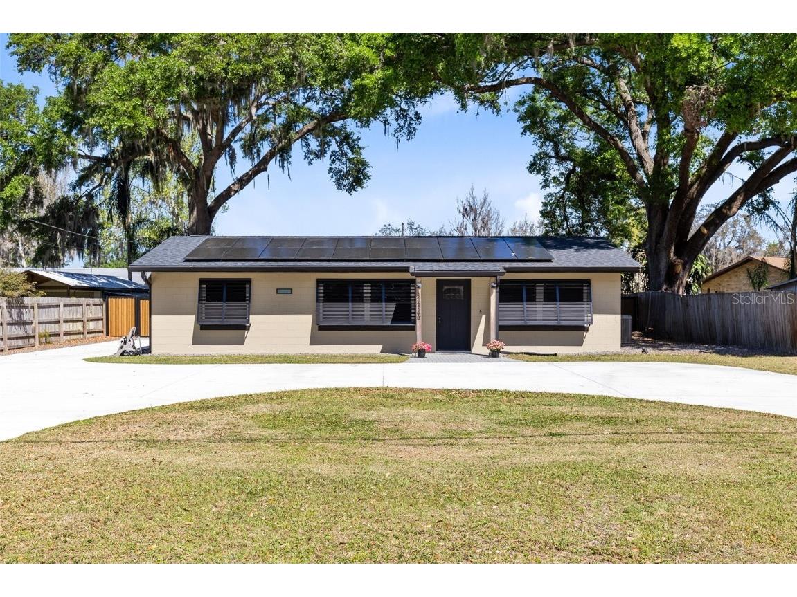 32580 Lakeshore Drive Tavares FL 32778 - LAKE DORA O6304699 image1