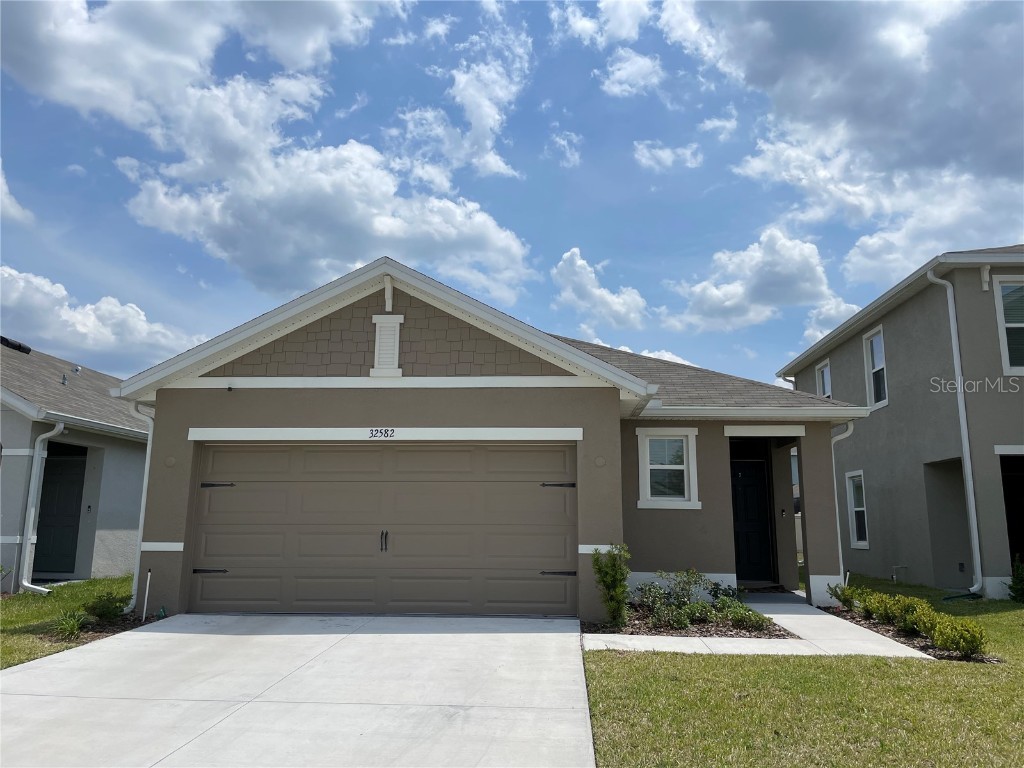 32582 Canyonlands Drive Wesley Chapel FL 33545 T3445723 image1