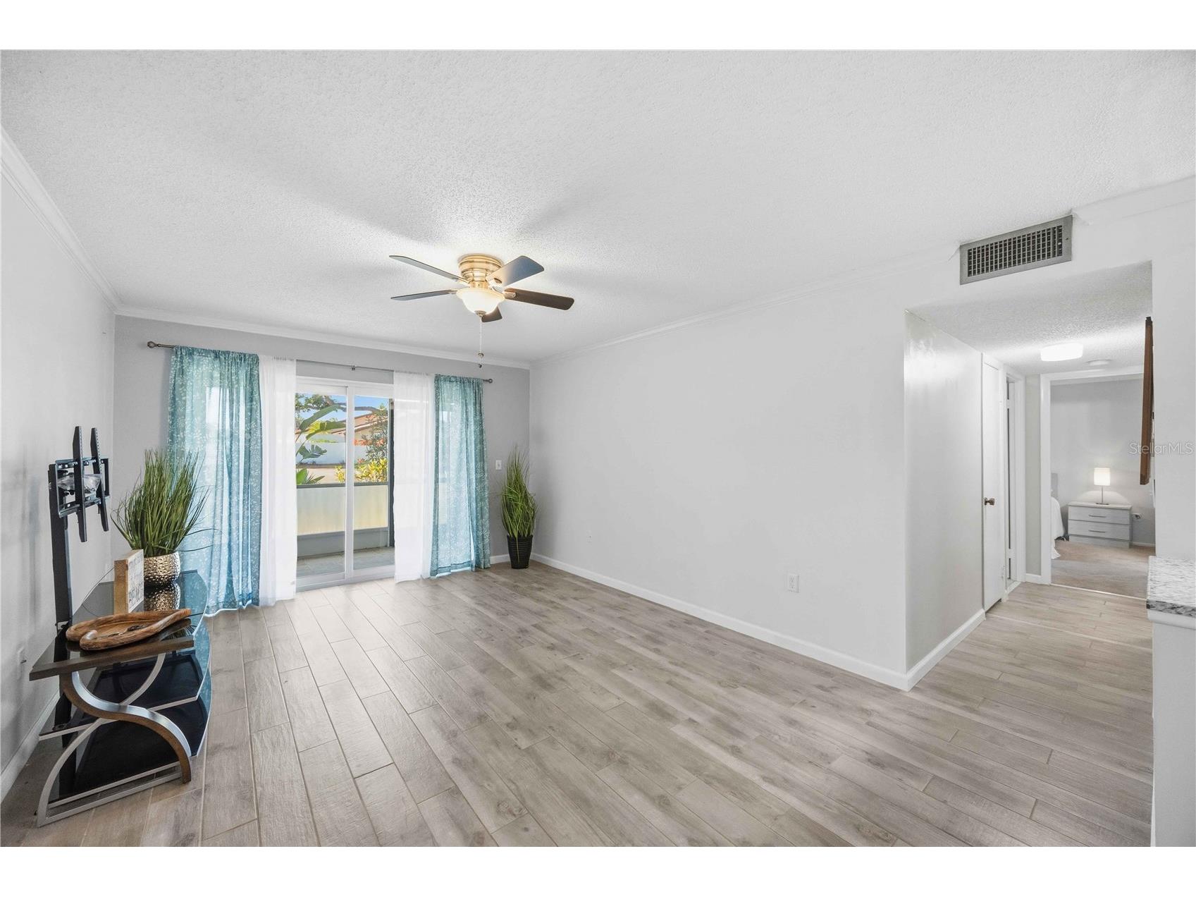 3259 Beneva Road #101 Sarasota FL 34232 A4687468 image5