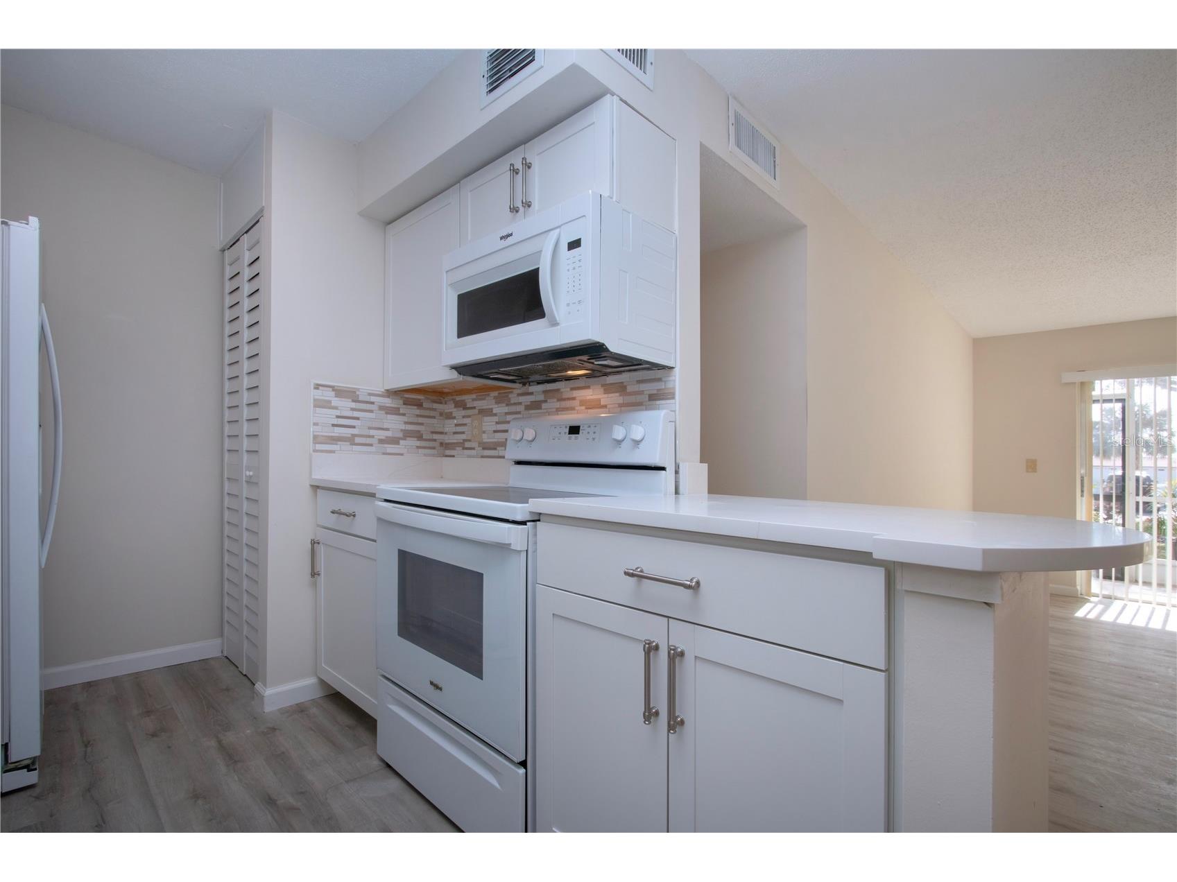3259 Beneva Road #102 Sarasota FL 34232 A4636261 image11