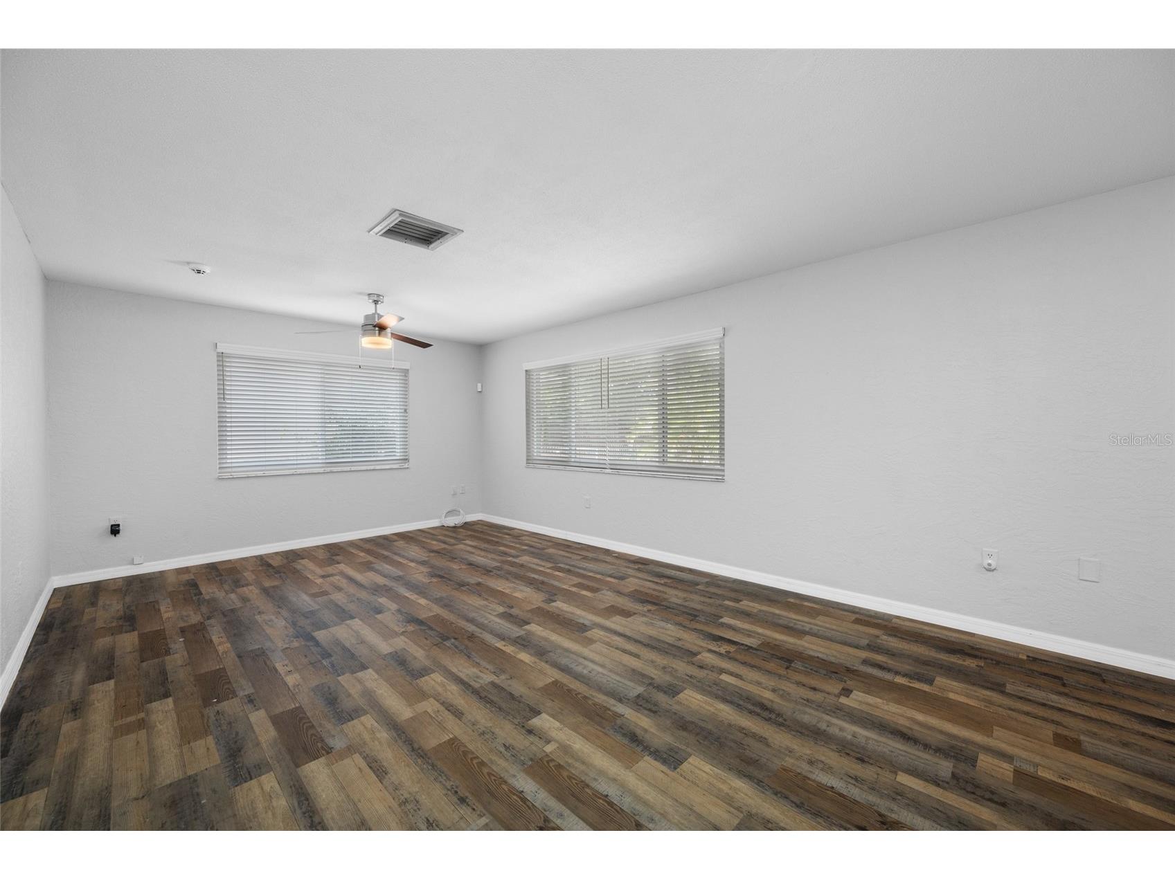 3259 Parkway Place Palm Harbor FL 34684 TB8528743 image15