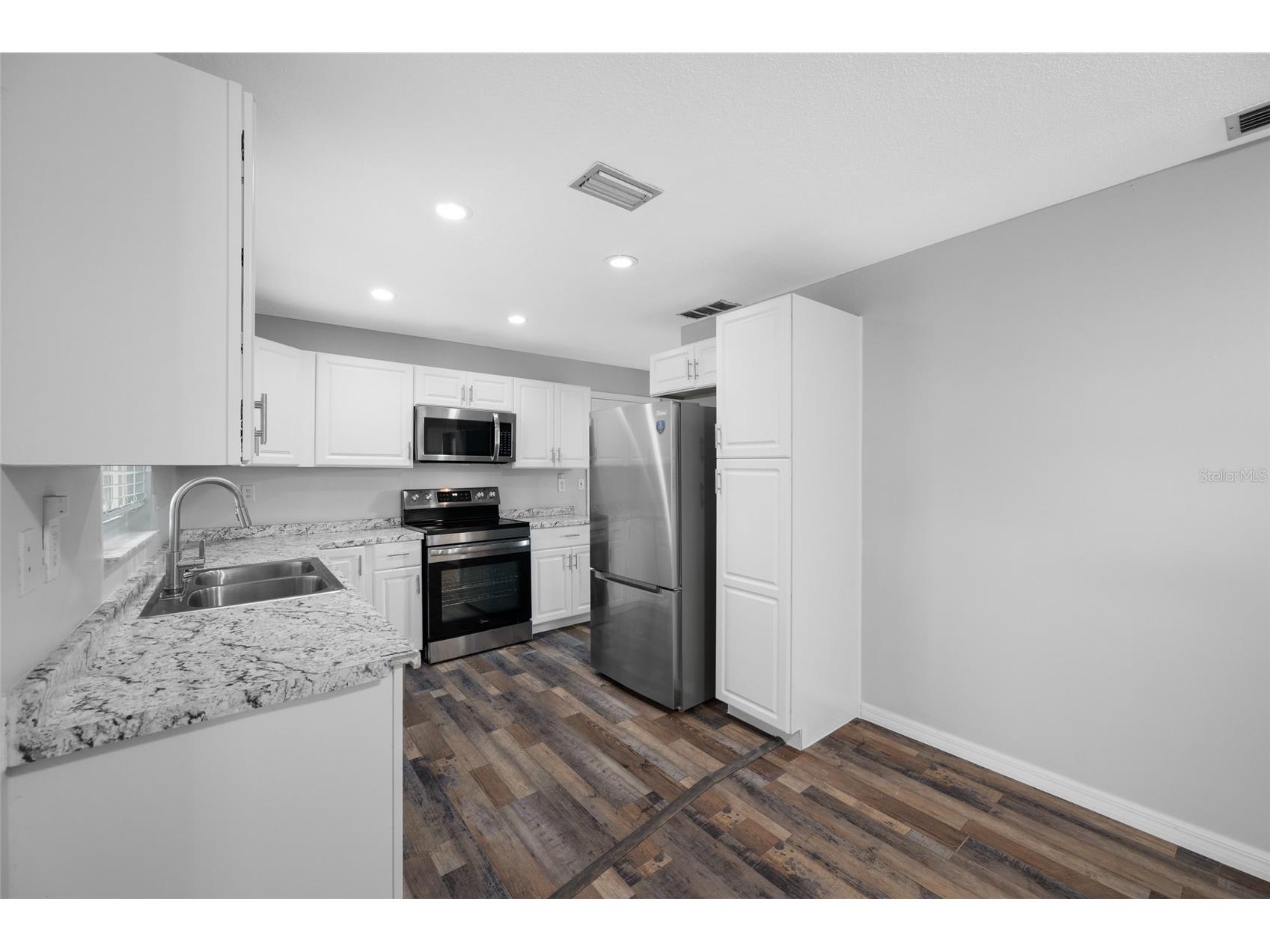 3259 Parkway Place Palm Harbor FL 34684 TB8528743 image25