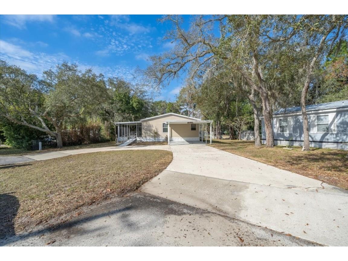 3259 Seaview Drive Spring Hill FL 34606 T3440652 image1