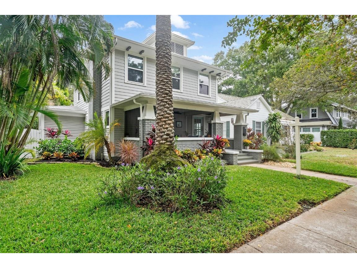 326 17th Avenue NE Saint Petersburg FL 33704 U8220951 image1