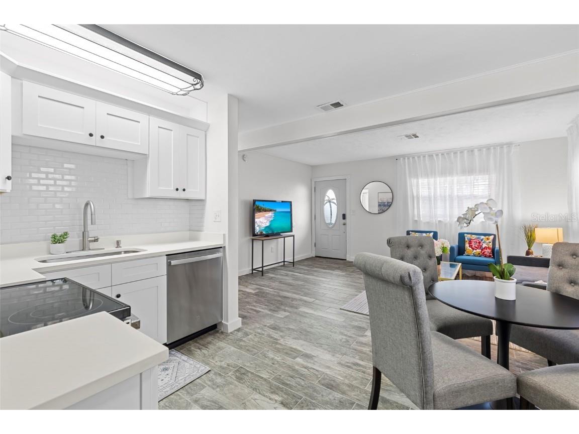 326 50th Avenue N Saint Petersburg FL 33703 TB8434104 image14