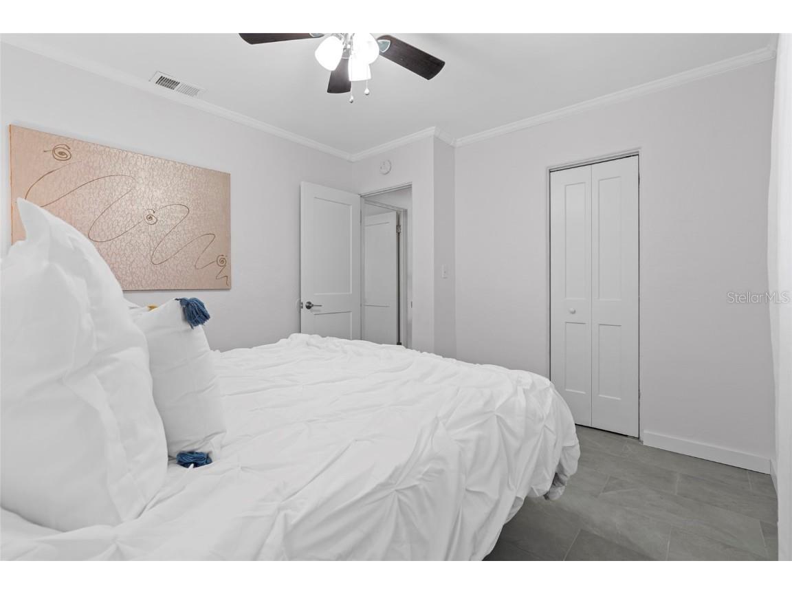 326 50th Avenue N Saint Petersburg FL 33703 TB8434104 image16