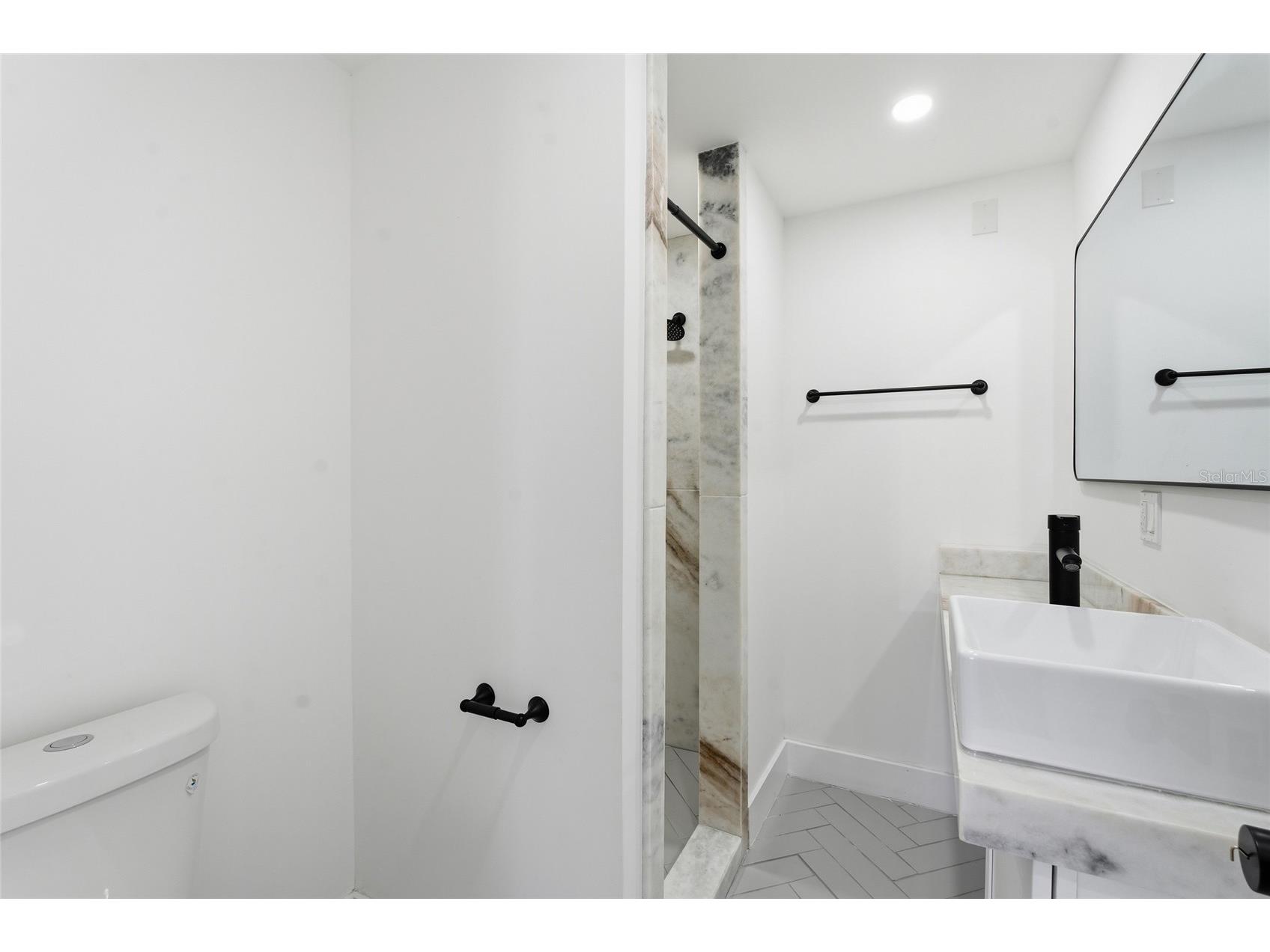 326 6th Avenue N #101 Saint Petersburg FL 33701 TB8476933 image10