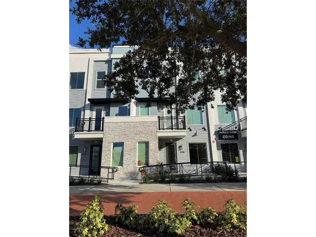 326 Center Lake Lane Oviedo FL 32765 O6353592 image2