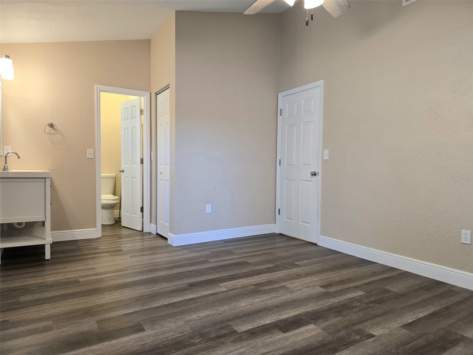 326 Colonade Court Kissimmee FL 34758 P4937527 image22