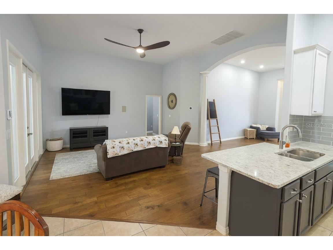 326 Largovista Drive Oakland FL 34787 - JOHNS LAKE G5100922 image13