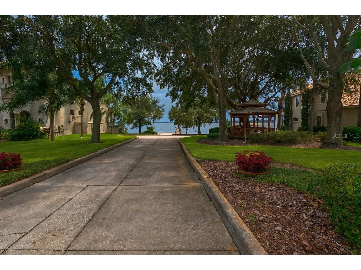 326 Largovista Drive Oakland FL 34787 - JOHNS LAKE G5100922 image2