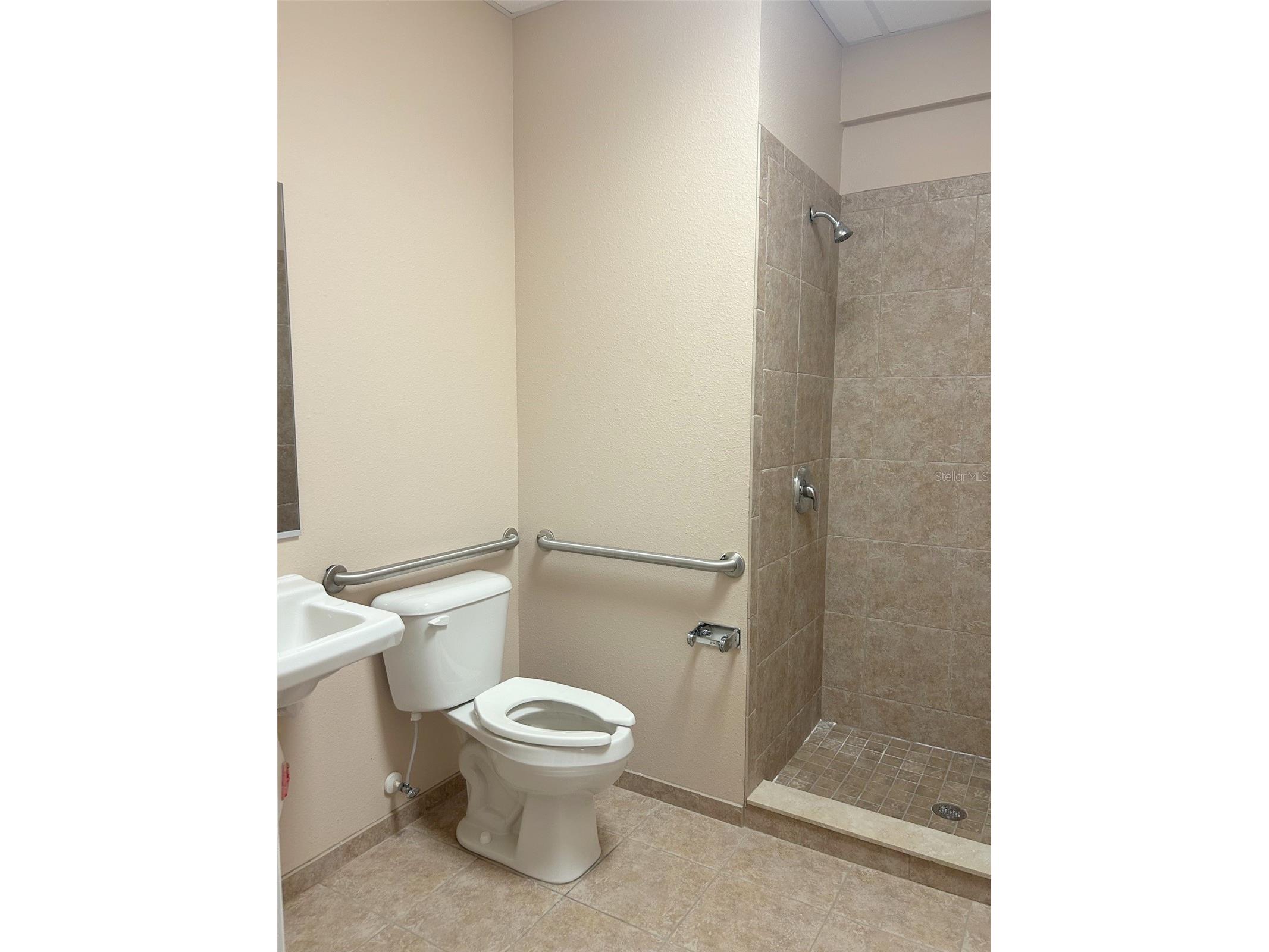 326 N John Young Pkwy Kissimmee FL 34741 S5145128 image10