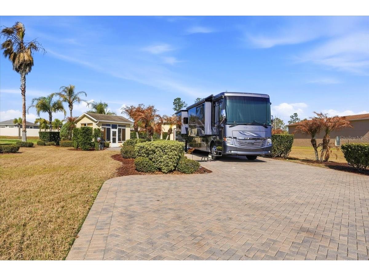 326 Nolane Lane Polk City FL 33868 L4959925 image1