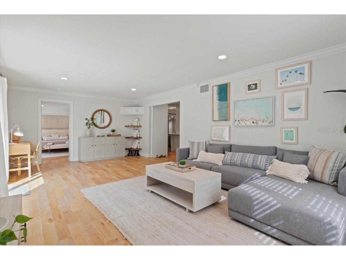 326 S Lime Avenue Sarasota FL 34237 A4559821 image11