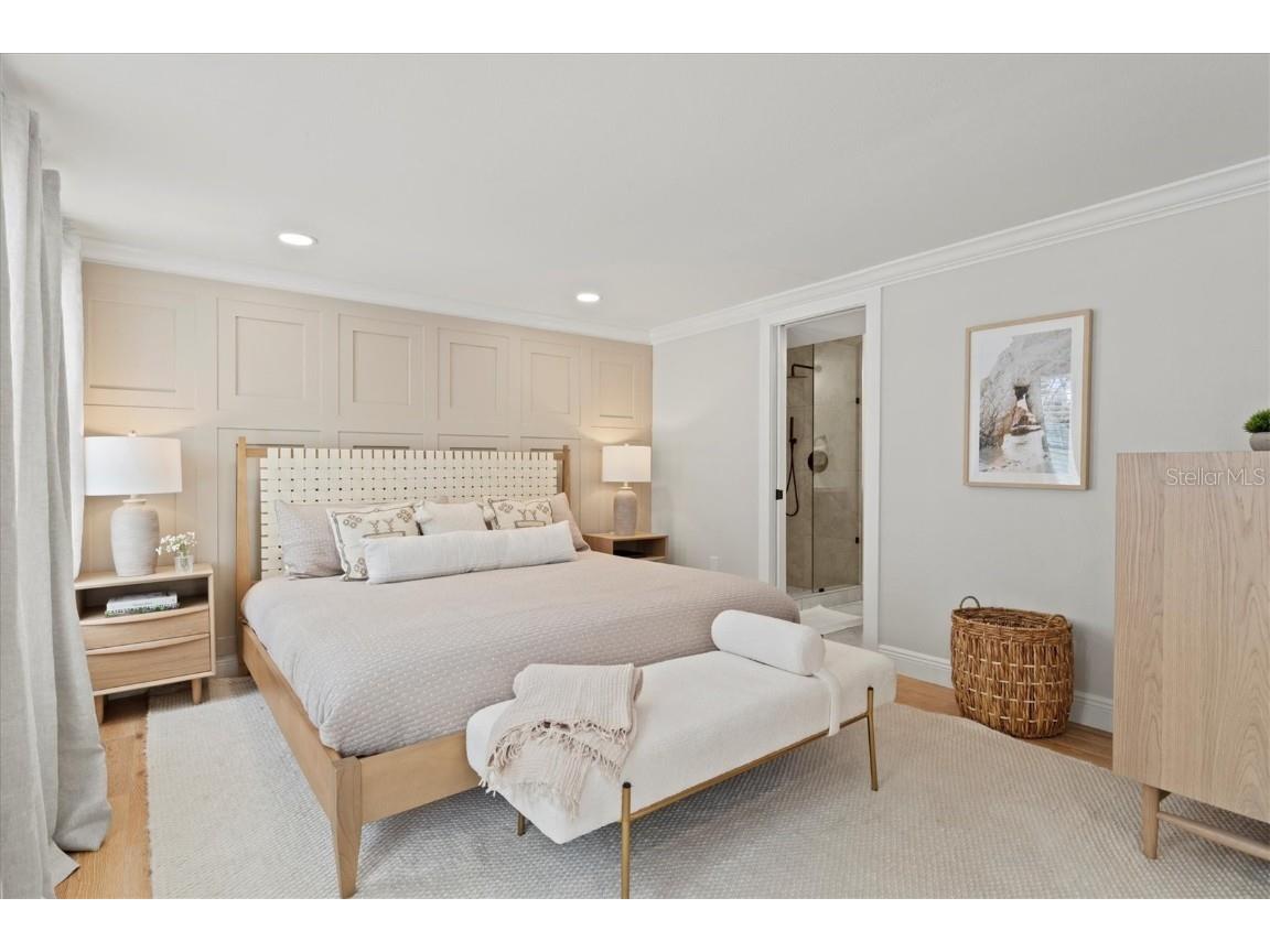 326 S Lime Avenue Sarasota FL 34237 A4559821 image2