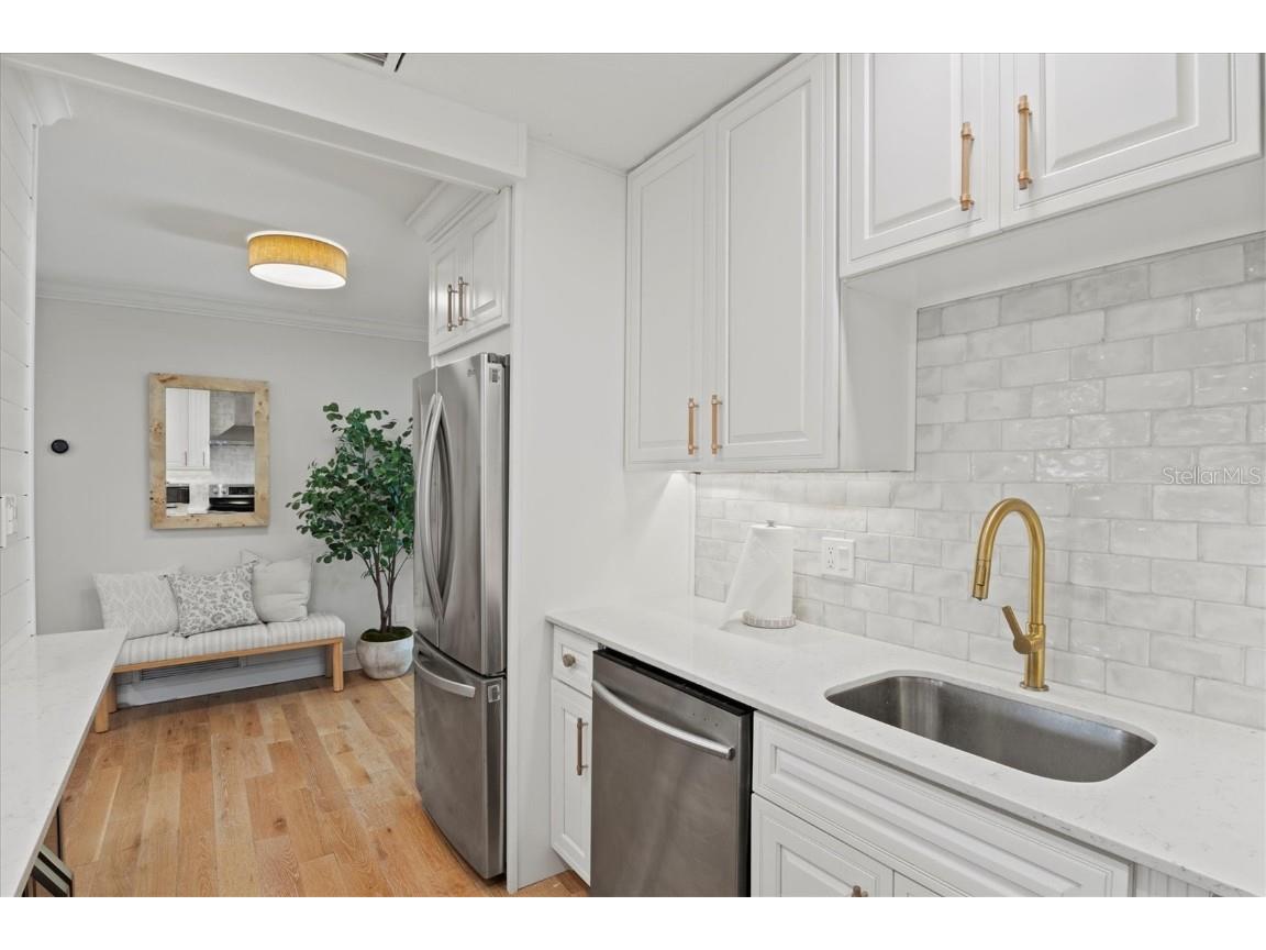 326 S Lime Avenue Sarasota FL 34237 A4559821 image20