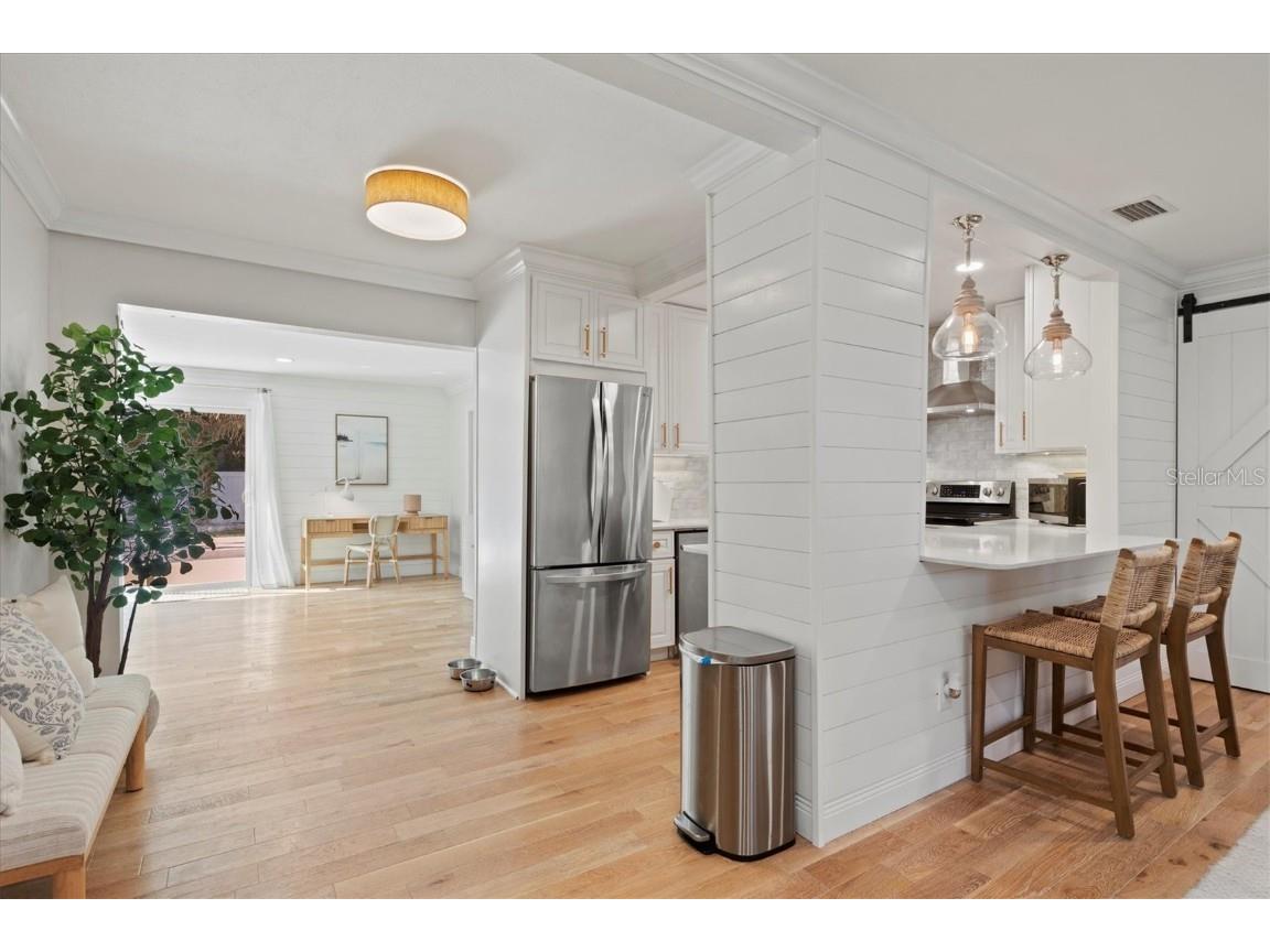 326 S Lime Avenue Sarasota FL 34237 A4559821 image21