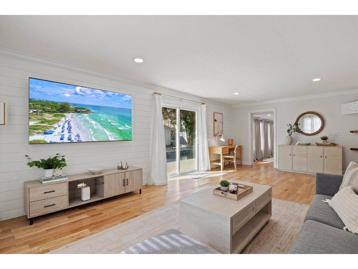 326 S Lime Avenue Sarasota FL 34237 A4559821 image3