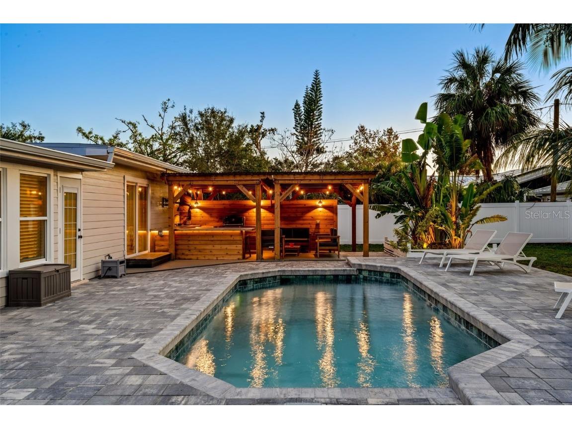 326 S Lime Avenue Sarasota FL 34237 A4559821 image34