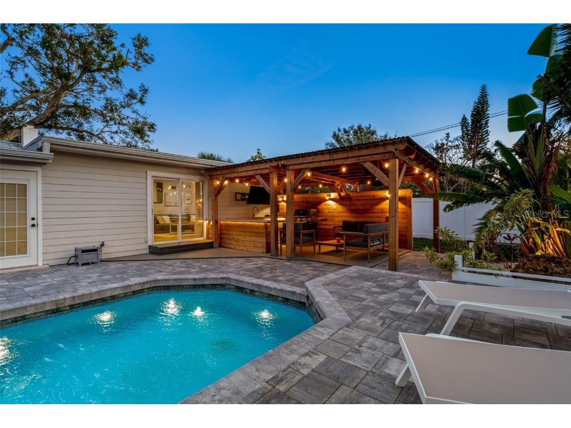 326 S Lime Avenue Sarasota FL 34237 A4559821 image35