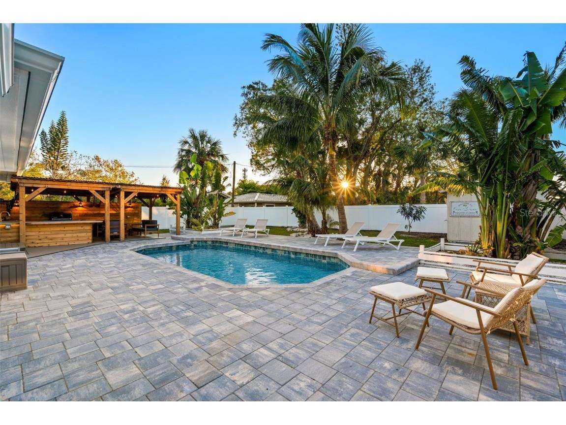 326 S Lime Avenue Sarasota FL 34237 A4559821 image36