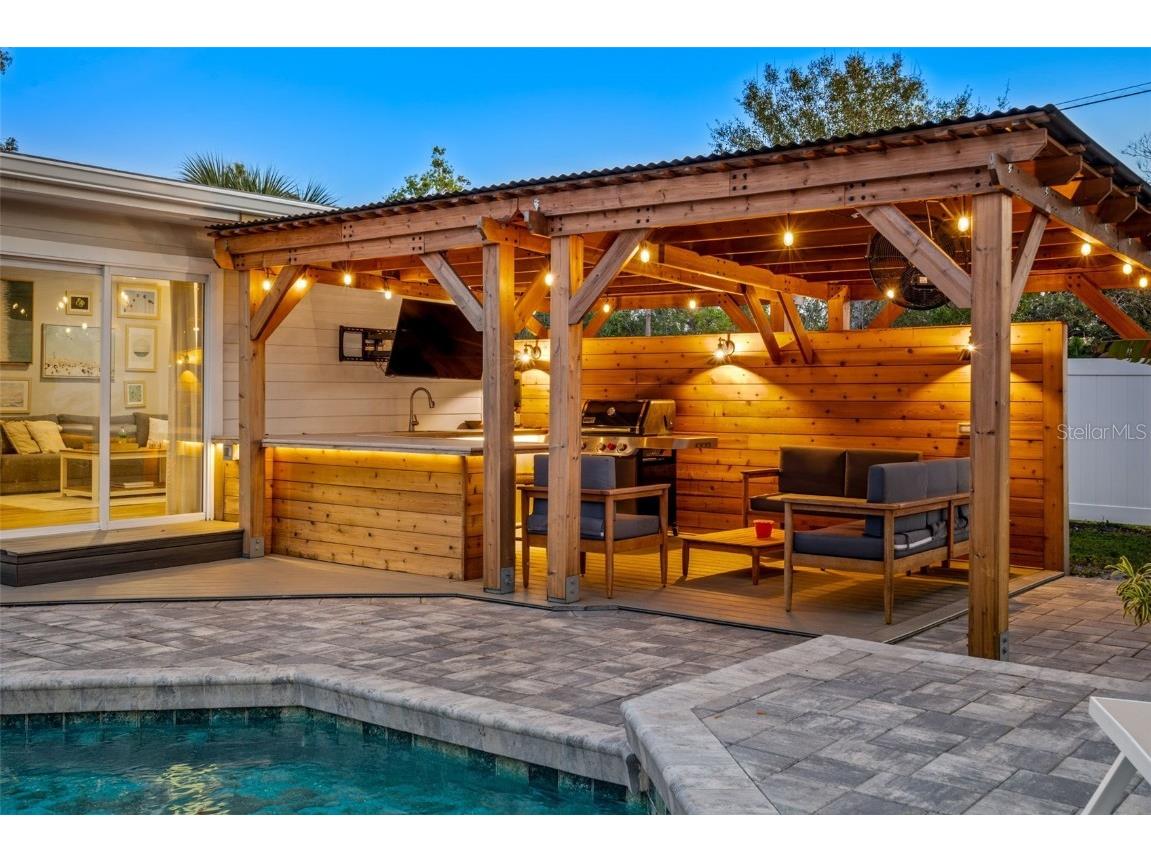 326 S Lime Avenue Sarasota FL 34237 A4559821 image39