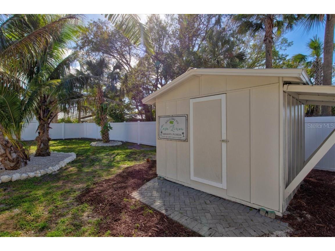 326 S Lime Avenue Sarasota FL 34237 A4559821 image43