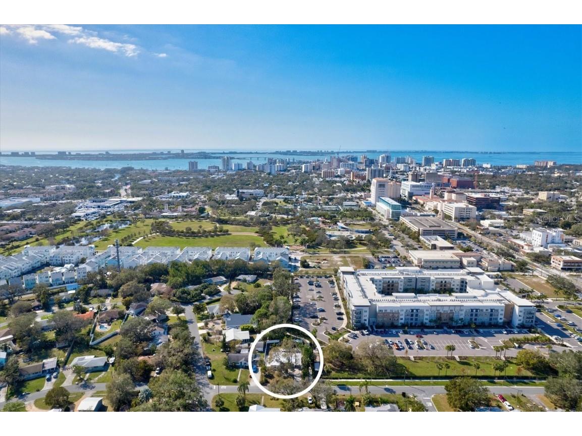 326 S Lime Avenue Sarasota FL 34237 A4559821 image46