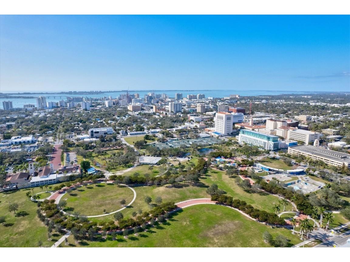 326 S Lime Avenue Sarasota FL 34237 A4559821 image56