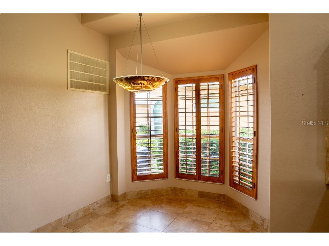 326 Saint George Court #14 Venice FL 34293 A4595532 image15