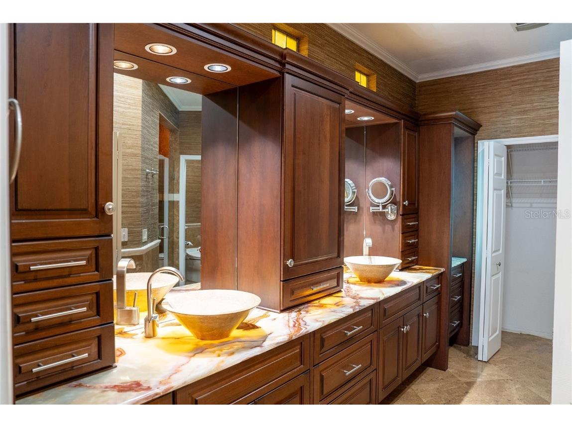 326 Saint George Court #14 Venice FL 34293 A4595532 image23