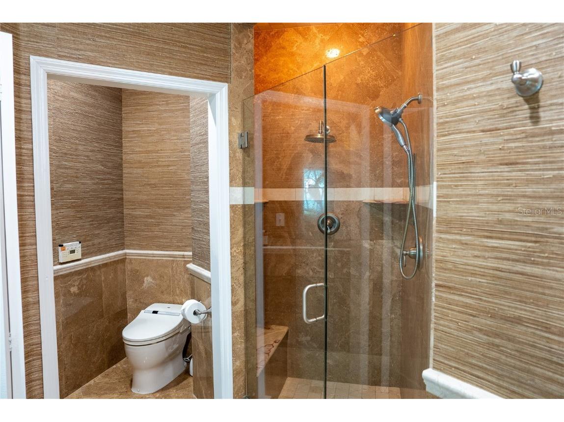 326 Saint George Court #14 Venice FL 34293 A4595532 image25