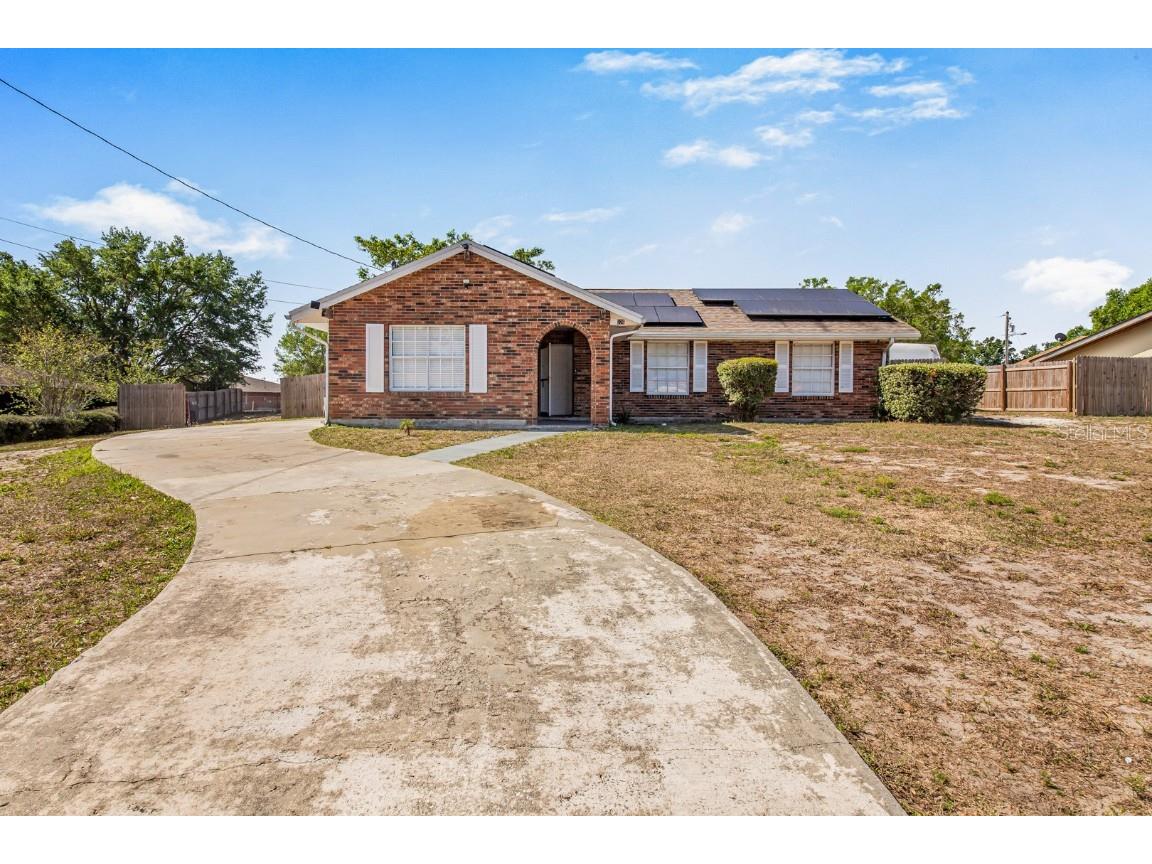 326 Sunset Road Frostproof FL 33843 - LAKE CLINCH P4925072 image1