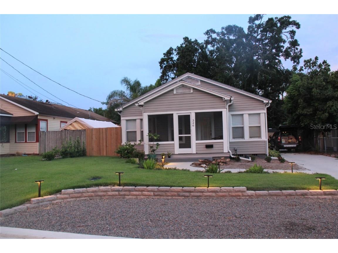 326 W Crest Avenue Tampa FL 33603 A4617274 image1