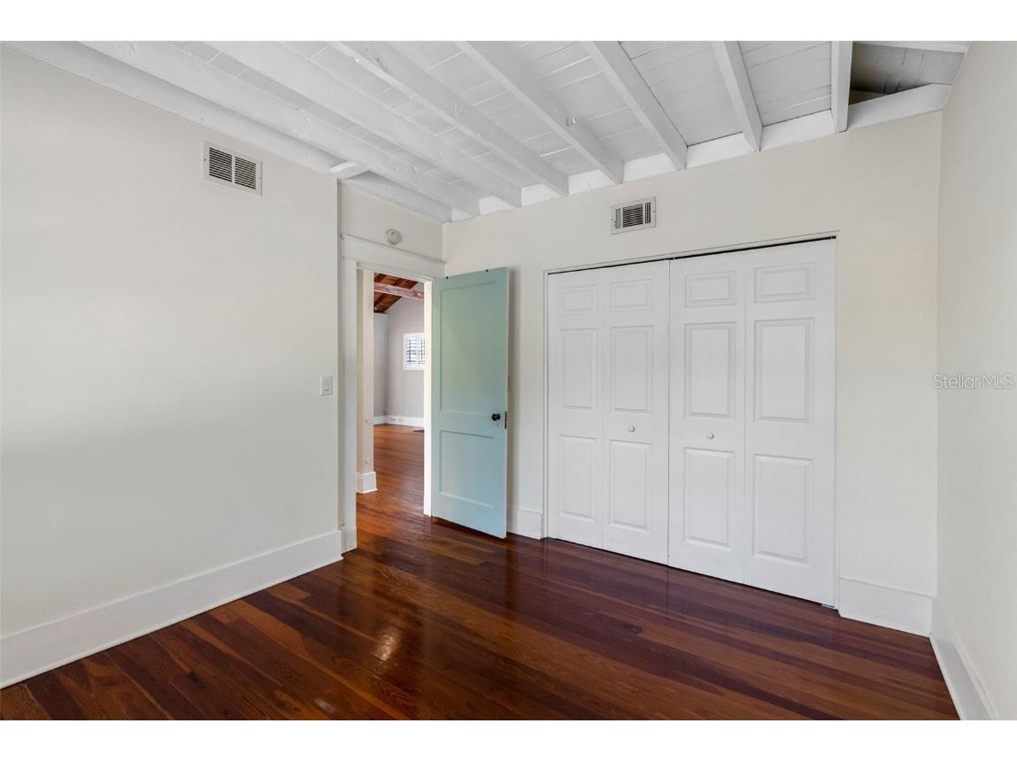 326 Wildwood Way Belleair FL 33756 TB8450916 image12