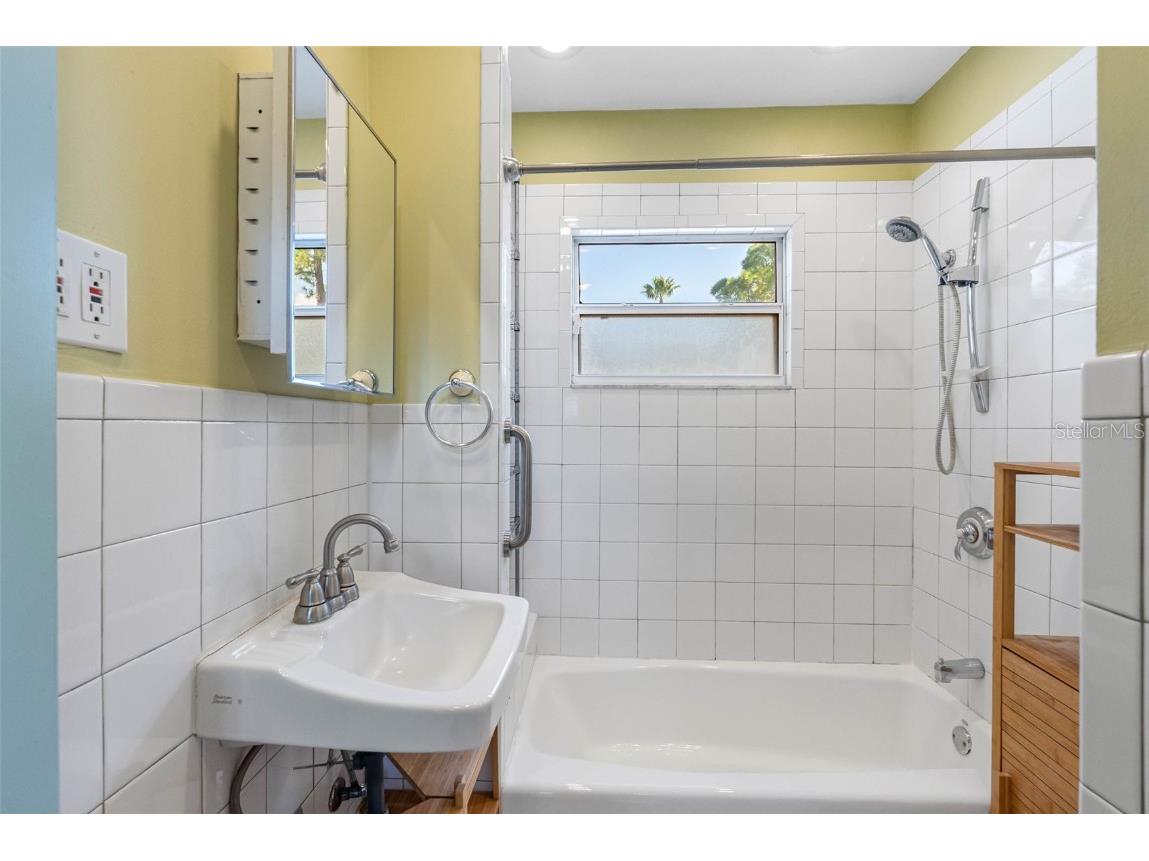 326 Wildwood Way Belleair FL 33756 TB8450916 image13