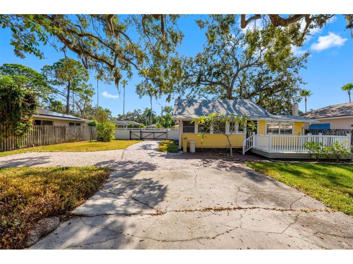 326 Wildwood Way Belleair FL 33756 TB8450916 image22