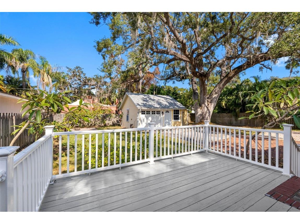 326 Wildwood Way Belleair FL 33756 TB8450916 image24